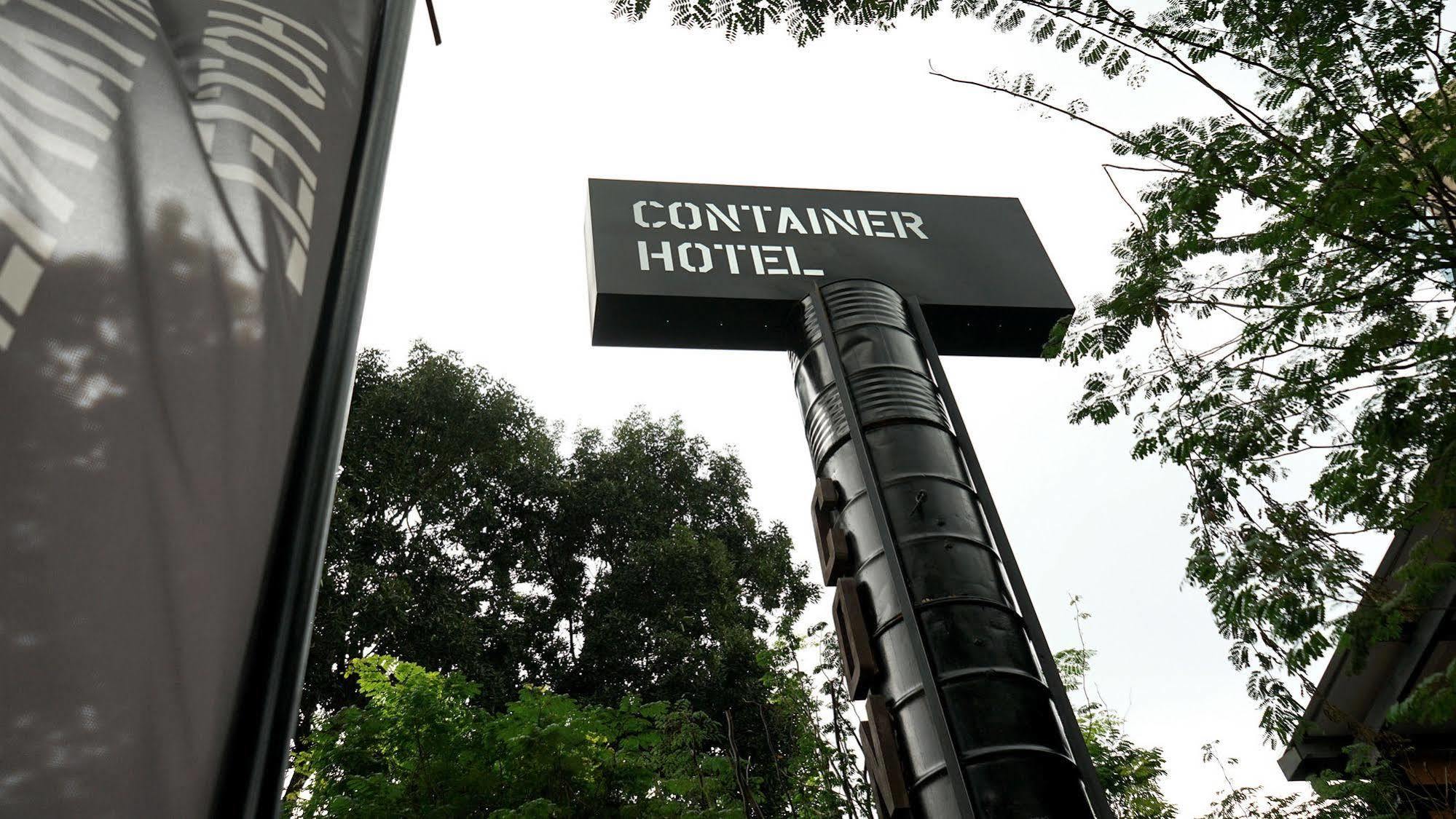 Container Hotel Kuala Lumpur Exterior photo